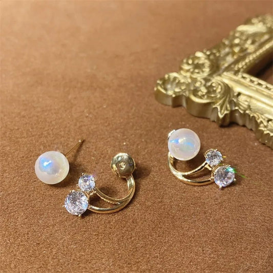 Pearly Curve Earrings
